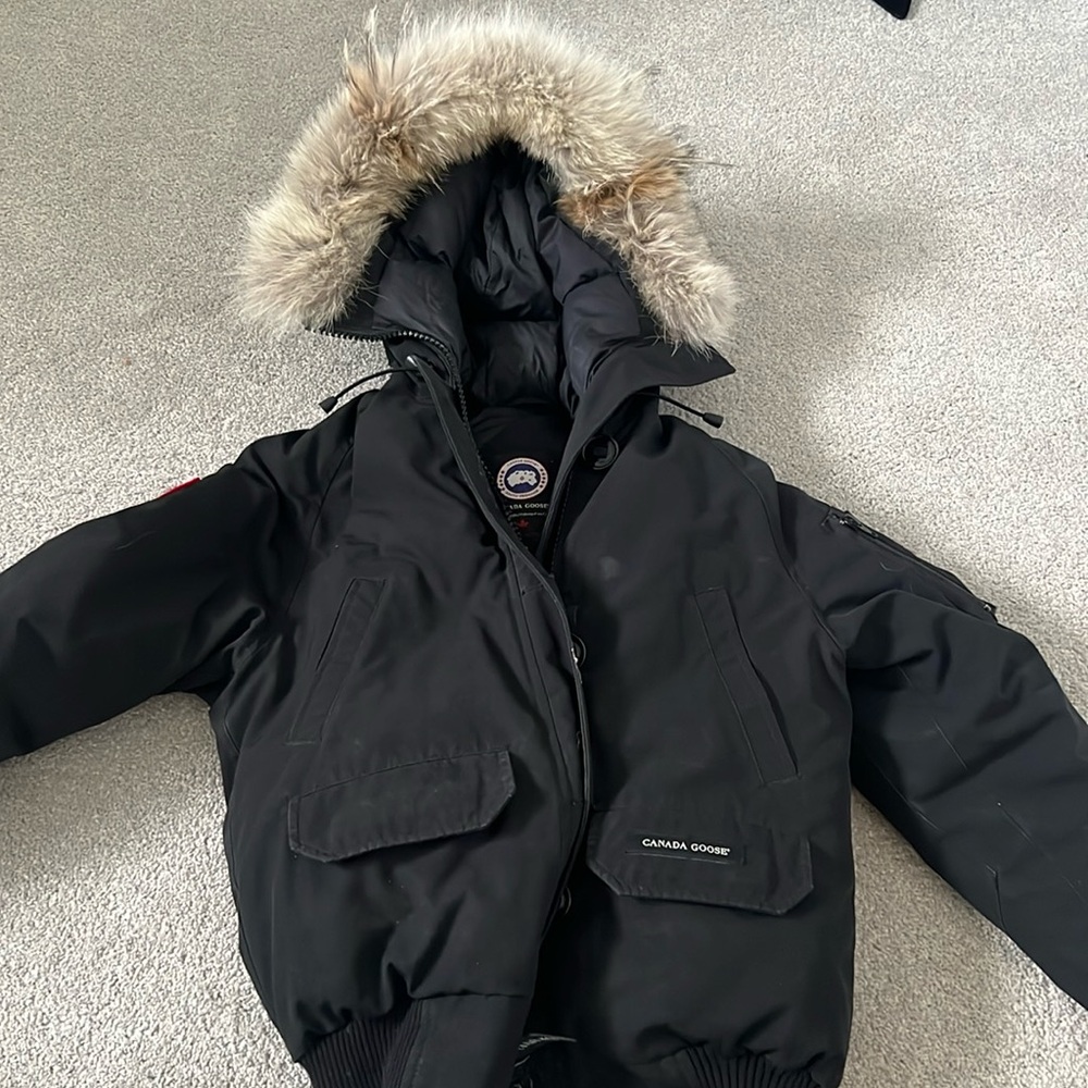 Women’s Canada Goose Bomber Coat
